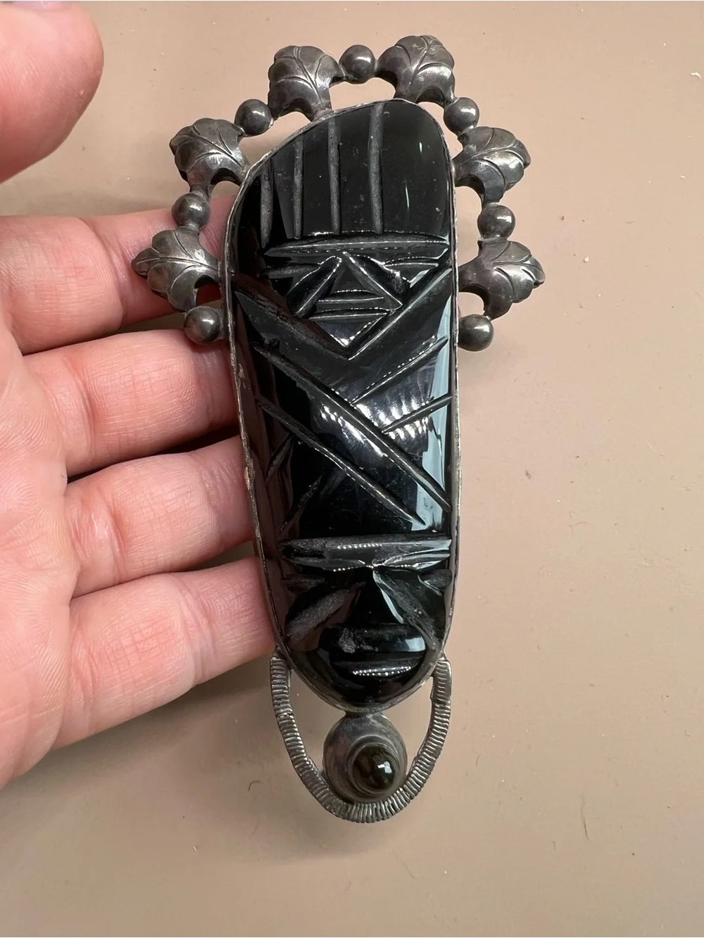 VTG mid-century Mexican sterling silver hand-carved black onyx or obsidian pin